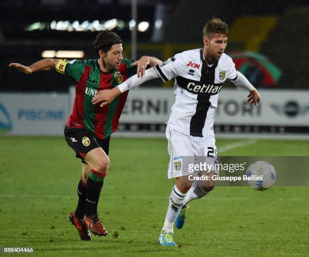 Andrea Paolucci of Ternana Calcio and Manuel Scavone of Parma Calcio in action during the Serie B match between Ternana Calcio and Parma Calcio at...