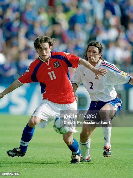 Vincent Candela of France tracks Tomas Rosicky of the Czech Republic during a UEFA Euro 2000 group match at the Jan Breydel Stadium on June 16, 2000...