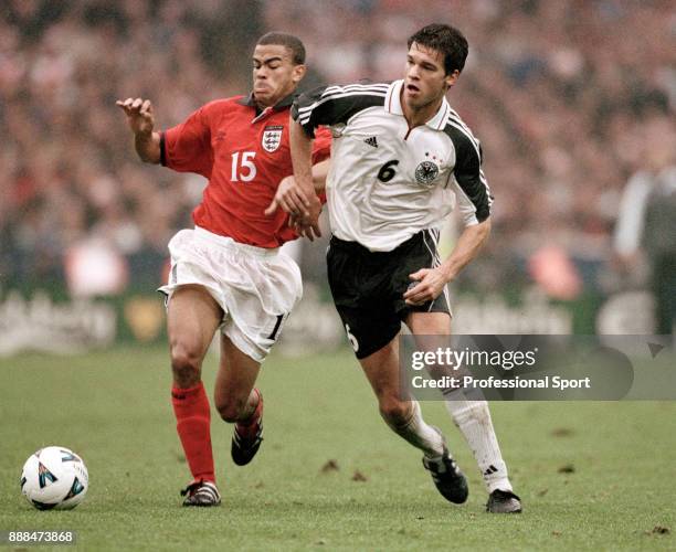 Michael Ballack of Germany battles with Kieron Dyer of England during a FIFA World Cup Qualifier at Wembley Stadium on October 07, 2000 in London,...