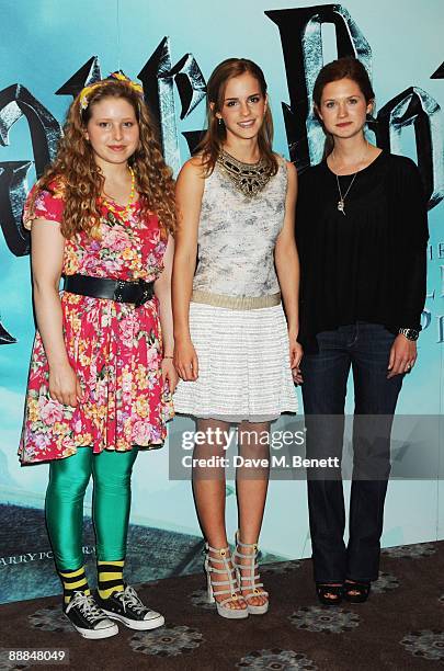 Jessie Cave, Emma Watson and Bonnie Wright pose during the photocall of ''Harry Potter and the Half-Blood Prince'', at Claridge's Hotel on July 6,...