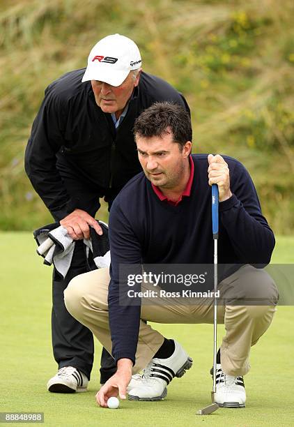 Nick Ludwell of Selby during local final qualifing for the 2009 Open Championship at Western Gailes Golf Club on July 6, 2009 in Irvine, Scotland.