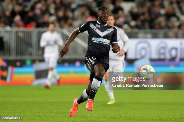 Alexandre Mendy of Bordeaux in action during the Ligue 1 match between FC Girondins de Bordeaux and Strasbourg at Stade Matmut Atlantique on December...