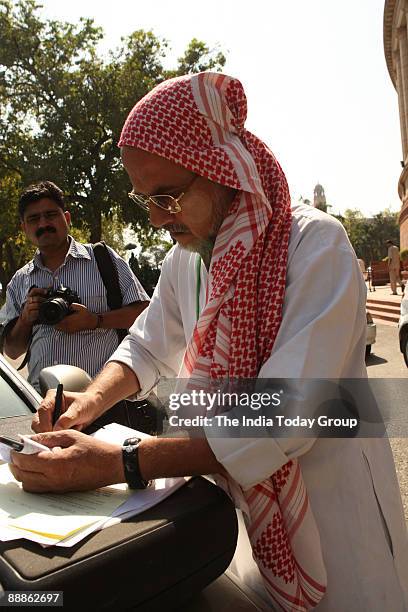Akbar Dumpy 22 Dumpy House Stock Photos, High-Res Pictures, and Images - Getty Images