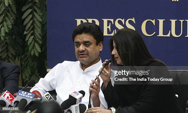 Chander Mohan alias Chand Mohammad, former deputy Chief Minister of Haryana with his Wife Fiza addressing a Press Conference in New Delhi, India