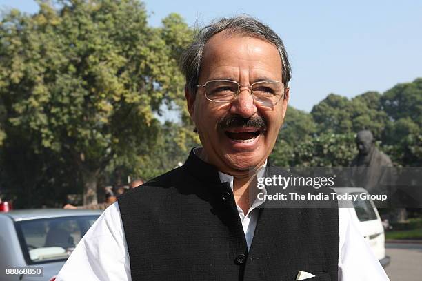Muhammad Rasheed Alvi Raashid Alvi Photos and Premium High Res Pictures - Getty Images