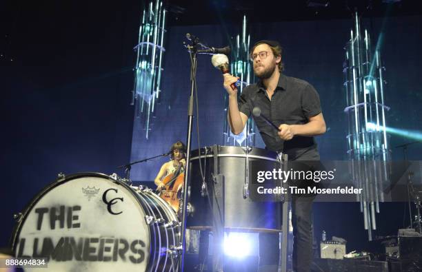 Neyla Pekarek and Stelth Ulvang of The Lumineers perform during Live 105's Not So Silent Night at ORACLE Arena on December 8, 2017 in Oakland,...