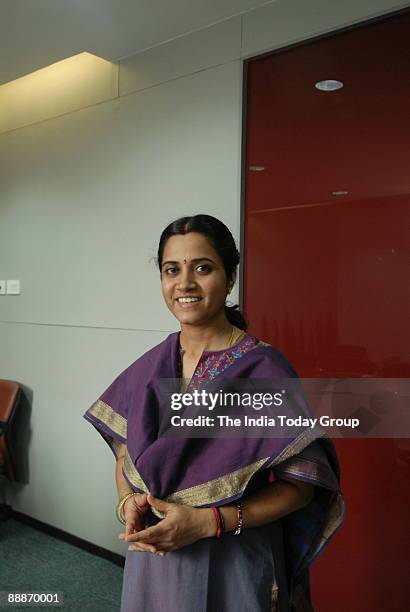 Sw Rajish Srividhya Rajesh Photos and Premium High Res Pictures - Getty Images