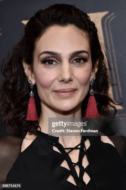Annie Parisse attends 'The Greatest Showman' World Premiere aboard the Queen Mary 2 at the Brooklyn Cruise Terminal on December 8, 2017 in the...