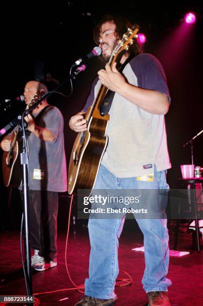 Kyle Gass and Jack Black of Tenacious D performing at Irving Plaza on October 20, 2000.