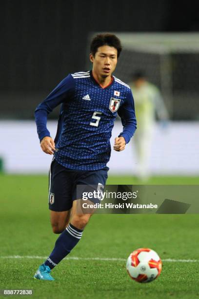 Shintaro Kurumaya of Japan in action during the EAFF E-1 Men's Football Championship between Japan and North Korea at Ajinomoto Stadium on December...