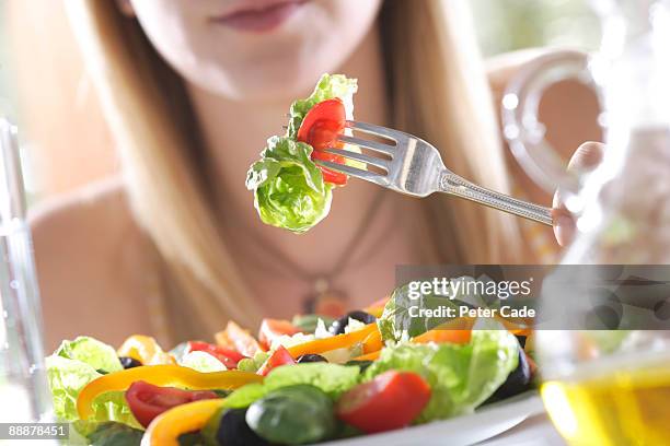 eating healthy food - ätutrustning bildbanksfoton och bilder