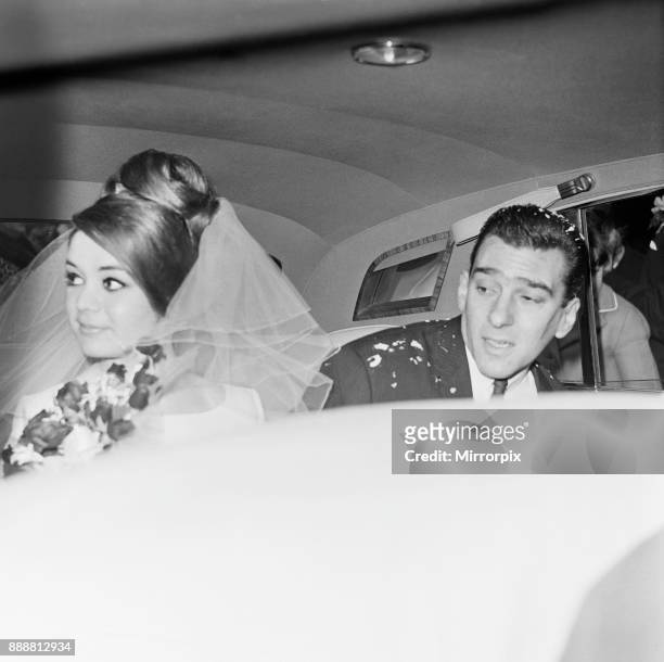 Reggie Kray with his wife Francis Shea after the ceremony at St Paul's Church, London, 19th April 1965 .