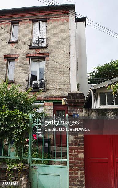 Vue prise le 7 juillet 2009 à Boulogne-Billancourt de la façade du domicile de Mathieu Montcourt, jeune joueur de tennis de 24 ans, retrouvé sans vie...