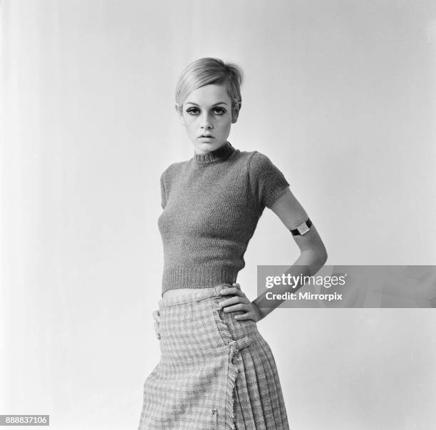 Twiggy - . Pictured in this October 1966 shoot for The Mirror and Herald, by Ron Burton. Twiggy was discovered in 1966, picture taken 28th October...