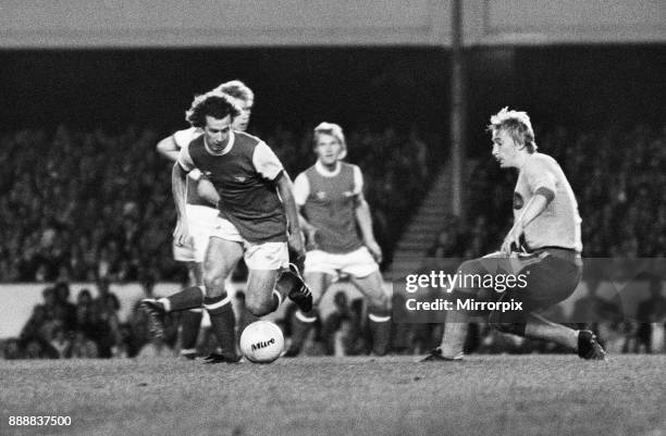 Cup First Round First Leg match at Highbury. Arsenal 3 v FC Leipzig 0. . Liam Brady on the ball for Arsenal, 13th September 1978.