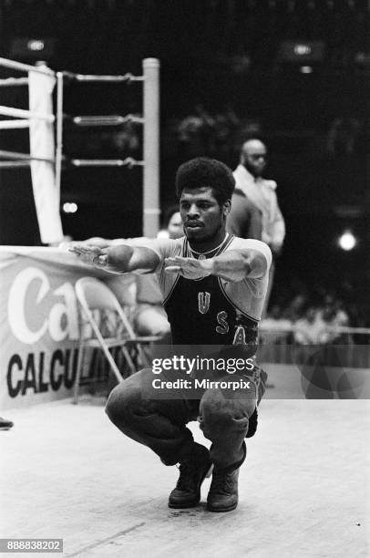 Leon Spinks training ahead of his second fight with Muhammad Ali, 16th September 1978 .