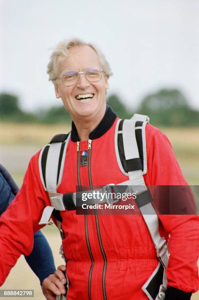 Nicholas Parsons, TV Presenter and actor, preparing for a tandem skydive, 17th September 1991.