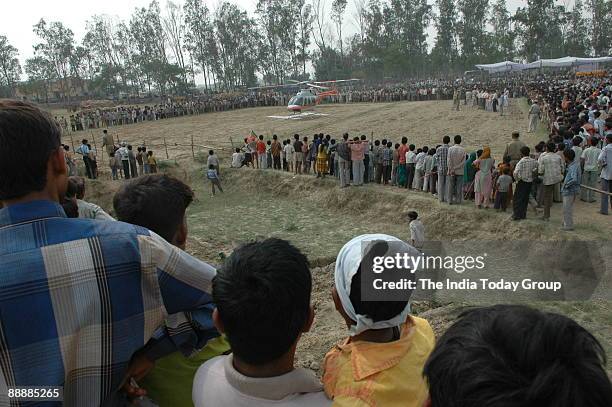 Bilsi Raling 42 Bilsi Stock Photos, High-Res Pictures, and Images - Getty Images