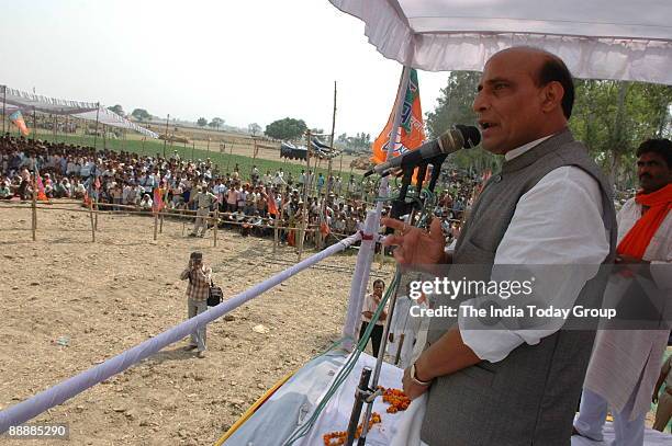 Bilsi Raling Bilsi Photos and Premium High Res Pictures - Getty Images