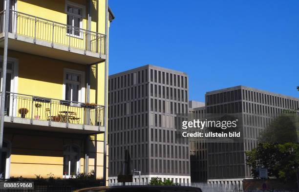 Neubau der BND-Zentrale an der Chausseestrasse und Schwartzkopf- strasse in Berlin Mitte ist nun an den Bauherren , der Bundesanstalt fuer Immobilien...