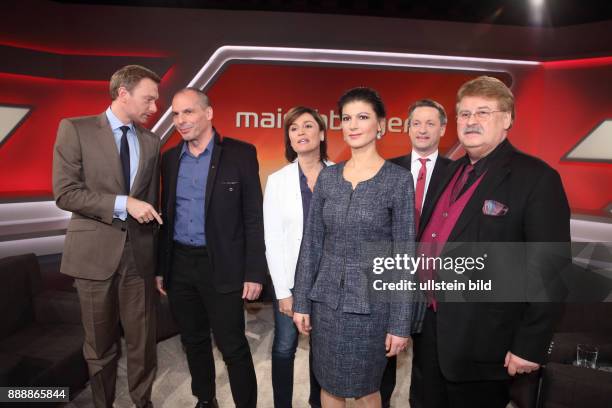 Christian Lindner ; Prof. Dr. Yanis Varoufakis ; Sandra Maischberger ; Dr. Sahra Wagenknecht ; Nikolaus Blome und Elmar Brok in der ARD-Talkshow...