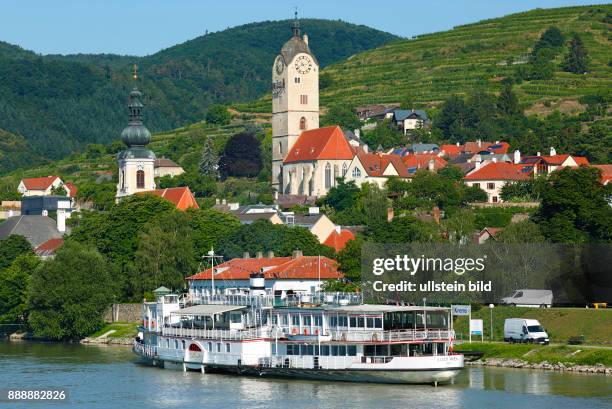 Austria, Lower Austria, A-Krems an der Donau, Danube, Wachau, Waldviertel, A-Krems-Stein, A-Stein an der Donau, city view, catholic parish church...