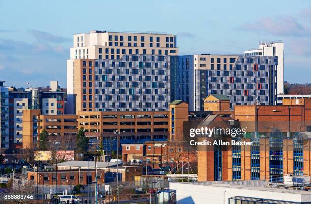 aerial view of development in southampton - southampton inglaterra imagens e fotografias de stock