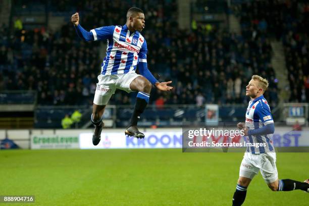 Denzel Dumfries of SC Heerenveen celebrates 1-1 with Doke Schmidt of SC Heerenveen during the Dutch Eredivisie match between SC Heerenveen v...