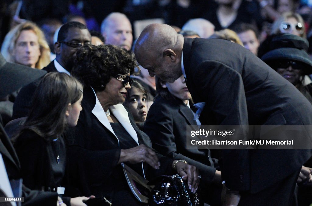 Michael Jackson Public Memorial Service - Inside