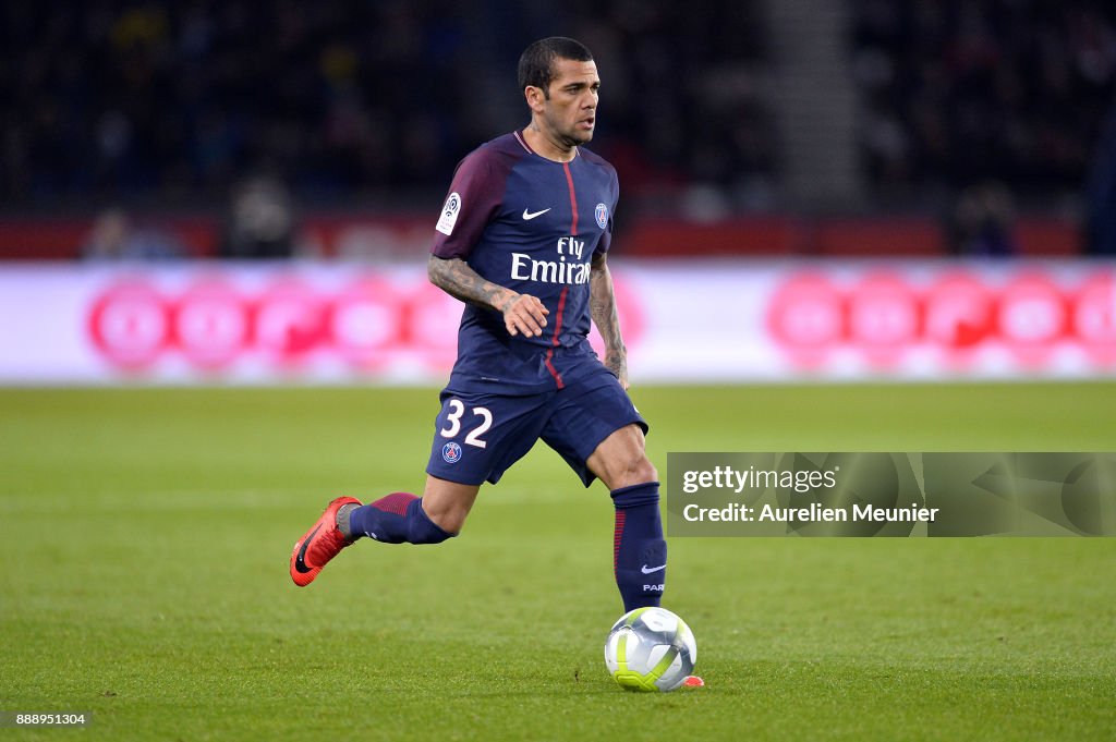 Paris Saint Germain v Lille OSC - Ligue 1