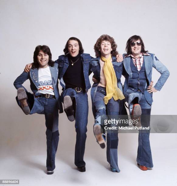 English pop group Mud, London, 1975. Left to right: bassist Ray Stiles, drummer Dave Mount , guitarist Rob Davis and singer Les Gray .