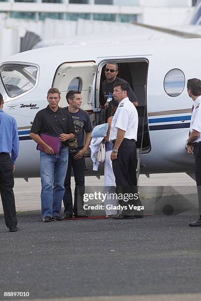 Actress Eva Longoria Parker and Tony Parker arrive at Luis Munoz Marin International Airport on June 18, 2009 in San Juan, Puerto Rico.