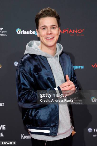 Felix Jaehn attends the 1Live Krone radio award at Jahrhunderthalle on December 07, 2017 in Bochum, Germany.