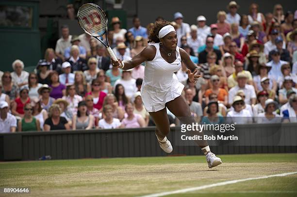 Serena Williams in action vs USA Venus Williams during Women's Final at All England Club. London, England 7/4/2009 CREDIT: Bob Martin