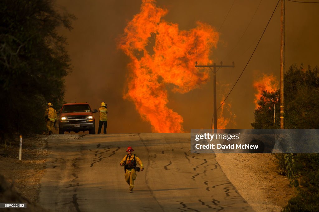 Southern California Wildfires Forces Thousands to Evacuate