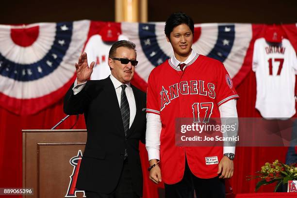 Los Angeles Angels of Anaheim owner Arte Moreno introduces Shohei Ohtani to the team at Angel Stadium of Anaheim on December 9, 2017 in Anaheim,...