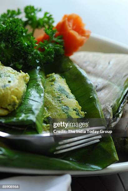 Paturi Chicken served at Oh Calcutta Restaurant in New Delhi, India