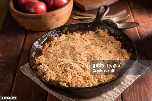 apple crumble - cobbler stock pictures, royalty-free photos & images