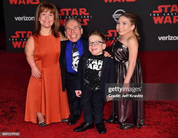 Warwick Davis with Samantha Davis, Harrison Davis and Annabelle Davis attend the premiere of Disney Pictures and Lucasfilm's "Star Wars: The Last...