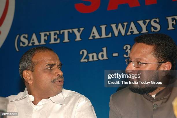 Rajashekhar Reddy, Chief Minister of Andhra Pradesh with Asaduddin Owaisi, Member of Parliament from Hyderabad