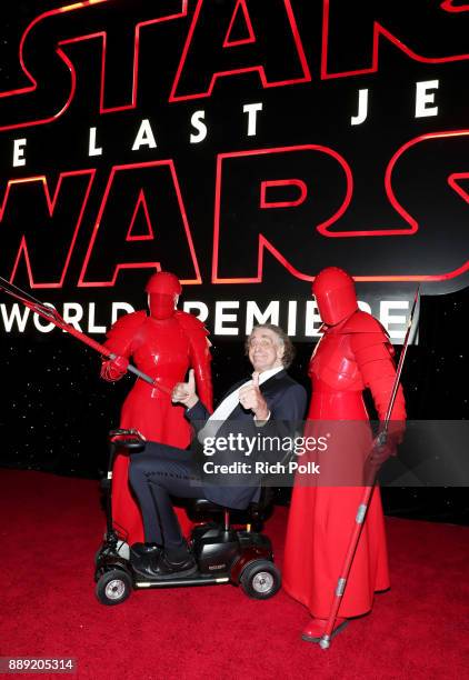 Peter Mayhew with the Praetorian Guard at Star Wars: The Last Jedi Premiere at The Shrine Auditorium on December 9, 2017 in Los Angeles, California.