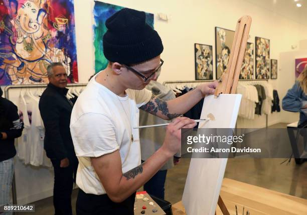 Lee Taylor Jones attends at Brittney Palmer's "No Agency" Art Show + Shop At Art Basel Miami 2017 on December 9, 2017 in Miami, Florida.