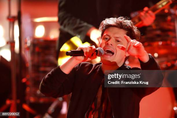 Michael Patrick Kelly performs at the Ein Herz Fuer Kinder Gala show at Studio Berlin Adlershof on December 9, 2017 in Berlin, Germany.