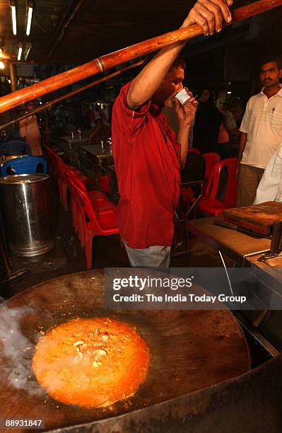 Azad Cook 94 Mohammed Azad Stock Photos, High-Res Pictures, and Images - Getty Images