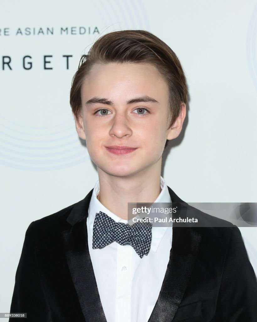 16th Annual Unforgettable Gala - Arrivals