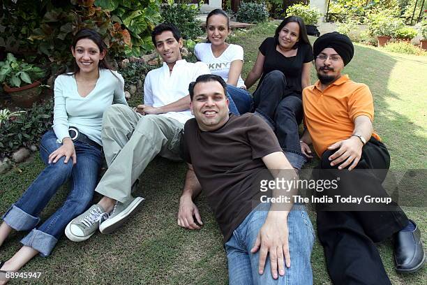 Left to Right , Tamanna Gulati, Roy Barreto, Shivanee Walia, Anshu Sharma, Navneet Singh, of Techtribe, Delhi, India.