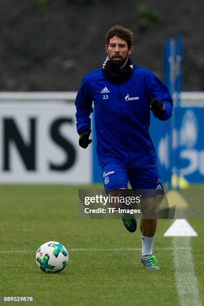 Coke of Schalke controls the ball during a training session at the FC Schalke 04 Training center on December 05, 2017 in Gelsenkirchen, Germany.