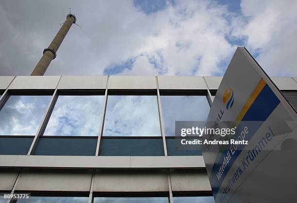 View of the Kruemmel nuclear power plant, operated by Swedish energy giant Vattenfall, is taken on July 9, 2009 in Kruemmel near Hamburg, Germany....