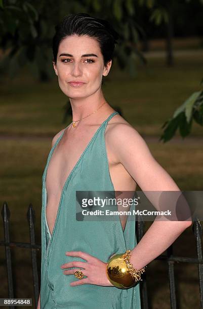 Erin O'Connor arrives at The Serpentine Gallery Summer Party on July 9, 2009 in London, England.
