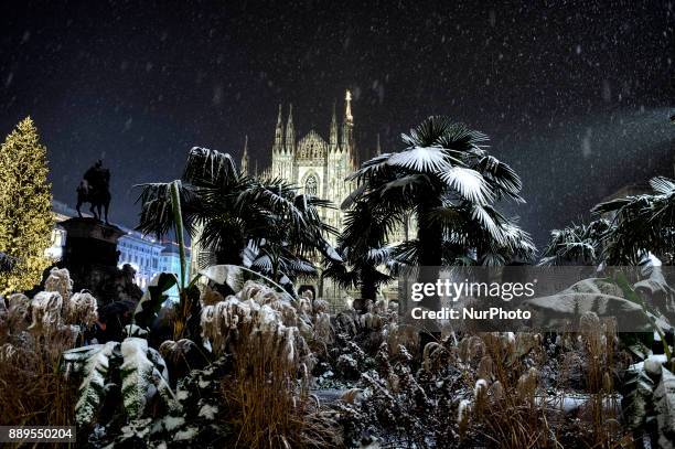 The city of Milan covered by an intense snowfall in the afternoon. Milan, December 10, 2017